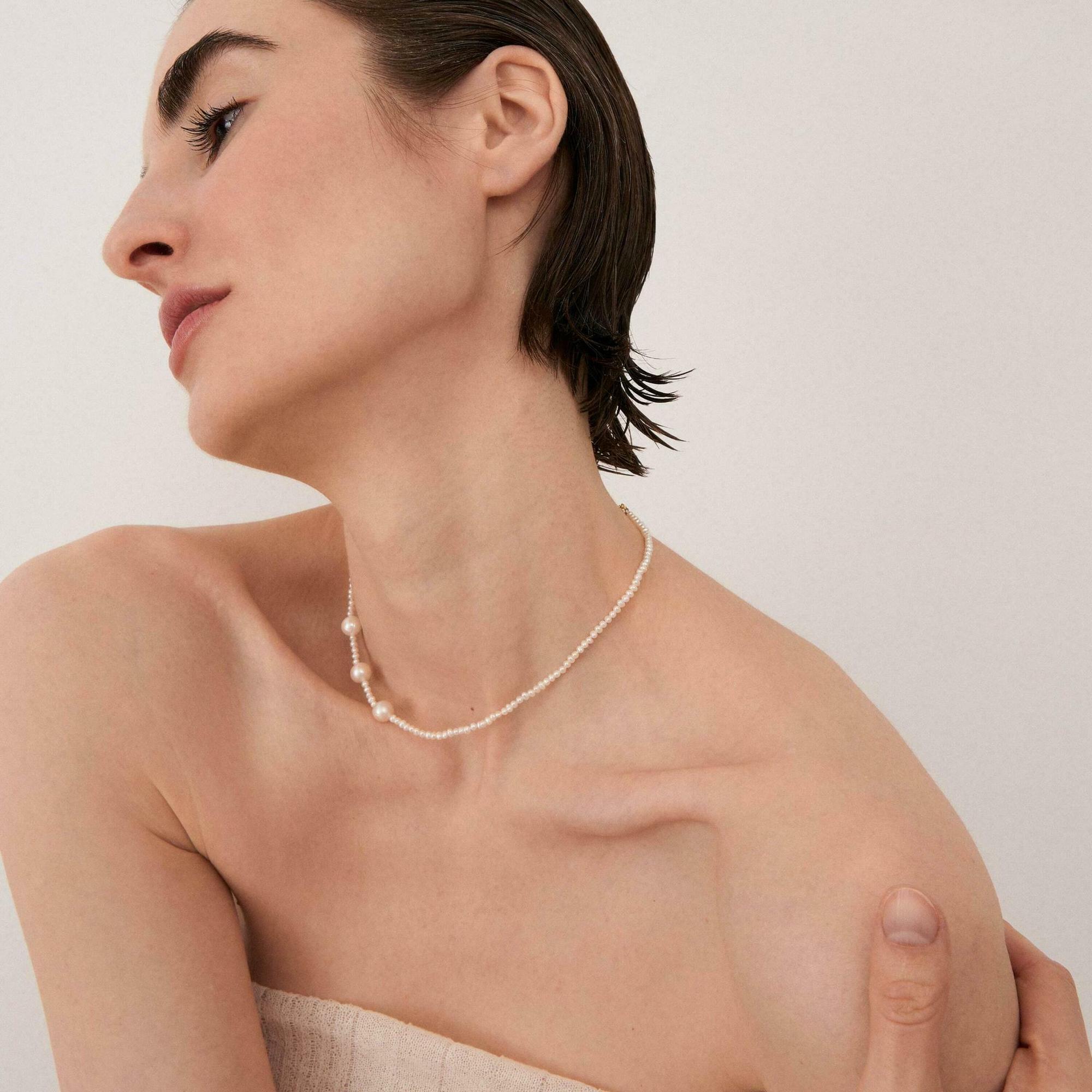 MA Колье с тремя крупными жемчужинами