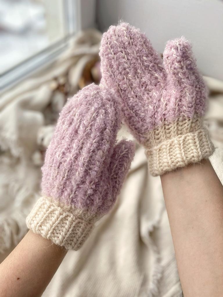 Мастер-класс по вязанию варежек "Букля"