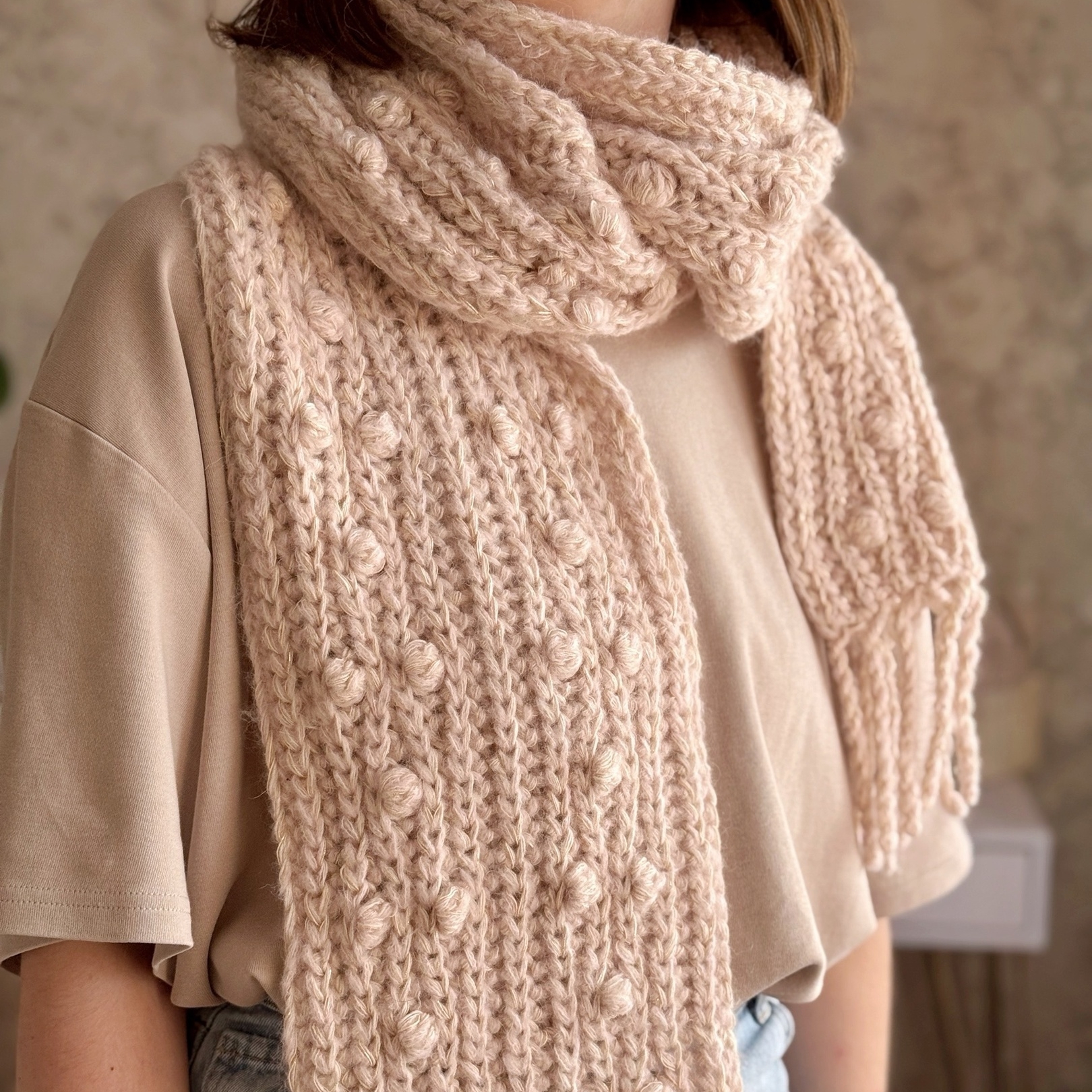 Мастер-класс по вязанию крючком шарфа "Bombon / Бомбон"