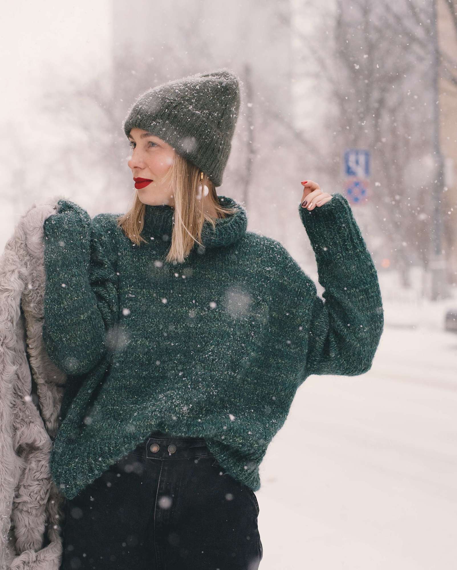 Описание #УЮТНЫЙ_МУРАКАМИ в формате PDF