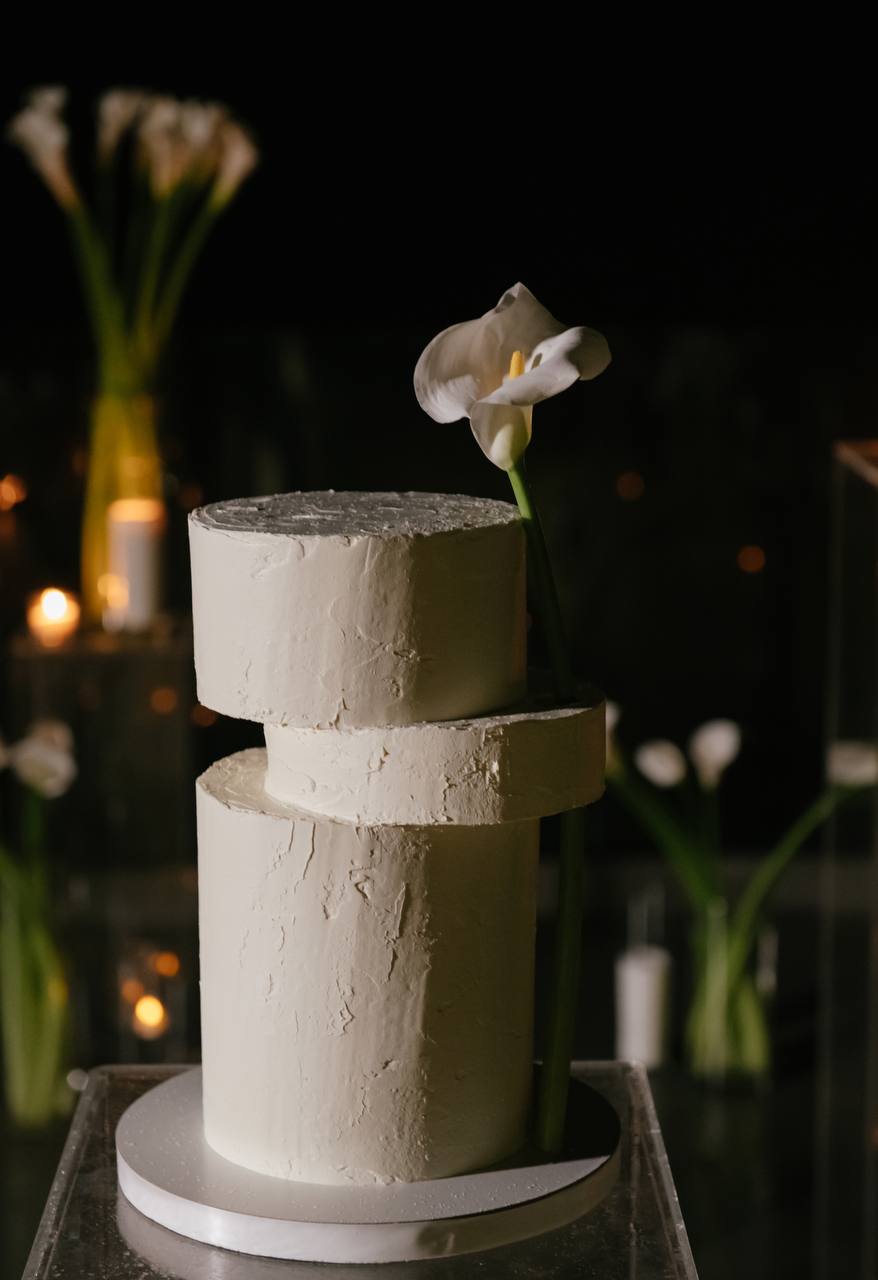 ИРИНА ЗОЛОТАРЕВА