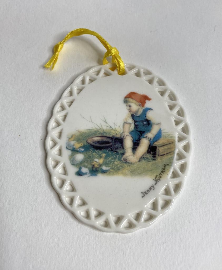 ✨Фарфоровый медальон пасхальный Швеция 8 см Арт 173