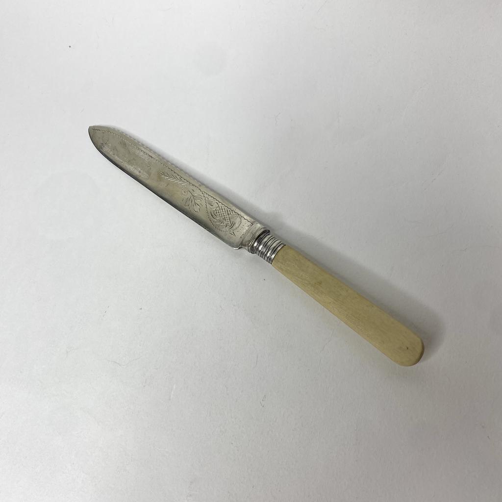 ✨Винтажный нож с бакалитовой ручкой Sheffield Арт 2302