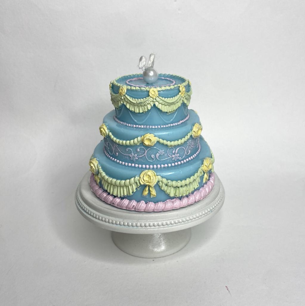 Свеча «Праздничный торт» на подставке