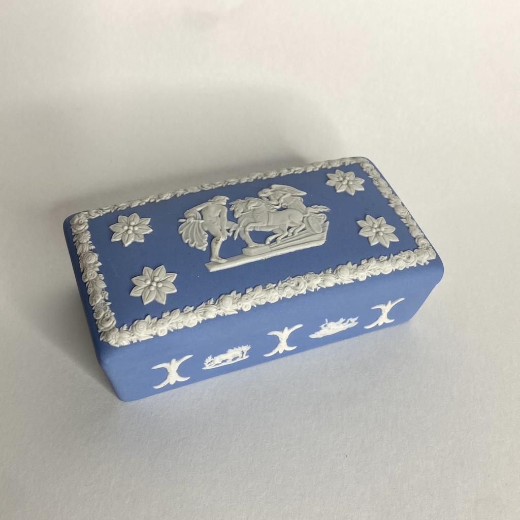 ✨✨Коллекционная шкатулка Wedgwood “Колесница победы» Арт 2712