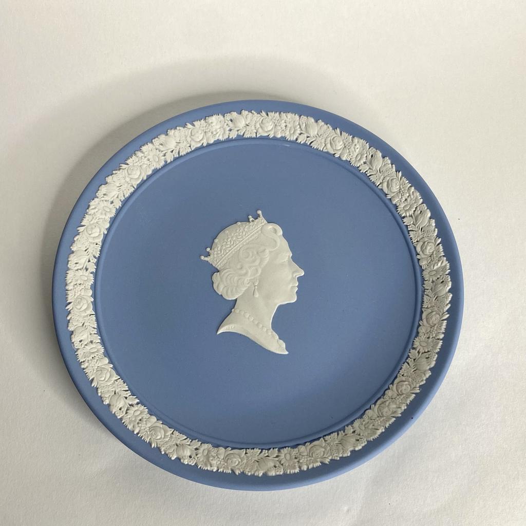 ✨✨Коллекционная Тарелка Wedgwood Queen Elizabeth II Арт 2716
