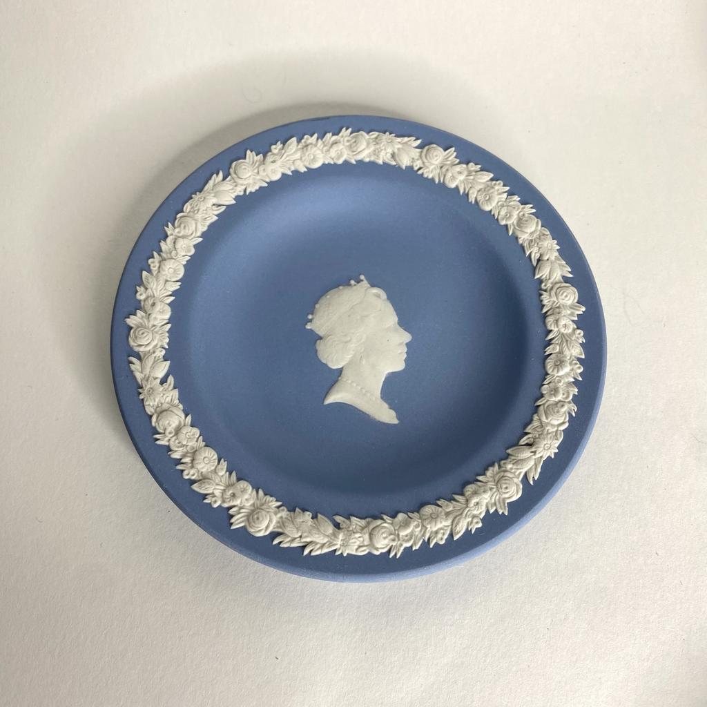✨✨Коллекционная тарелка Wedgwood Elizabeth II  Арт  2725