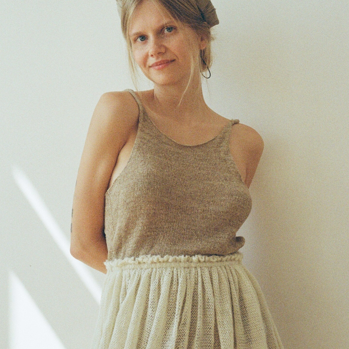 Топ вязаный светлый