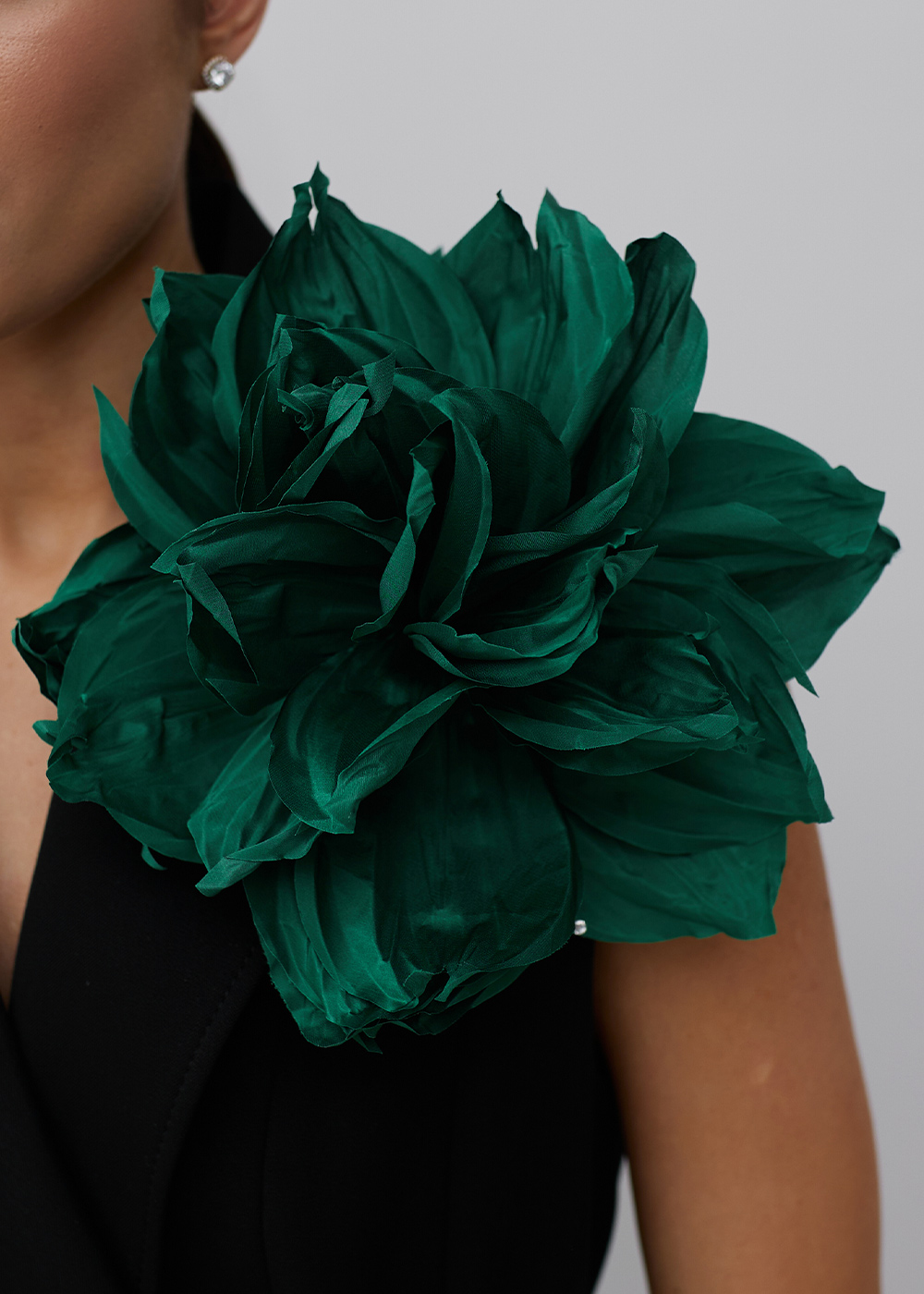 Peony, emerald