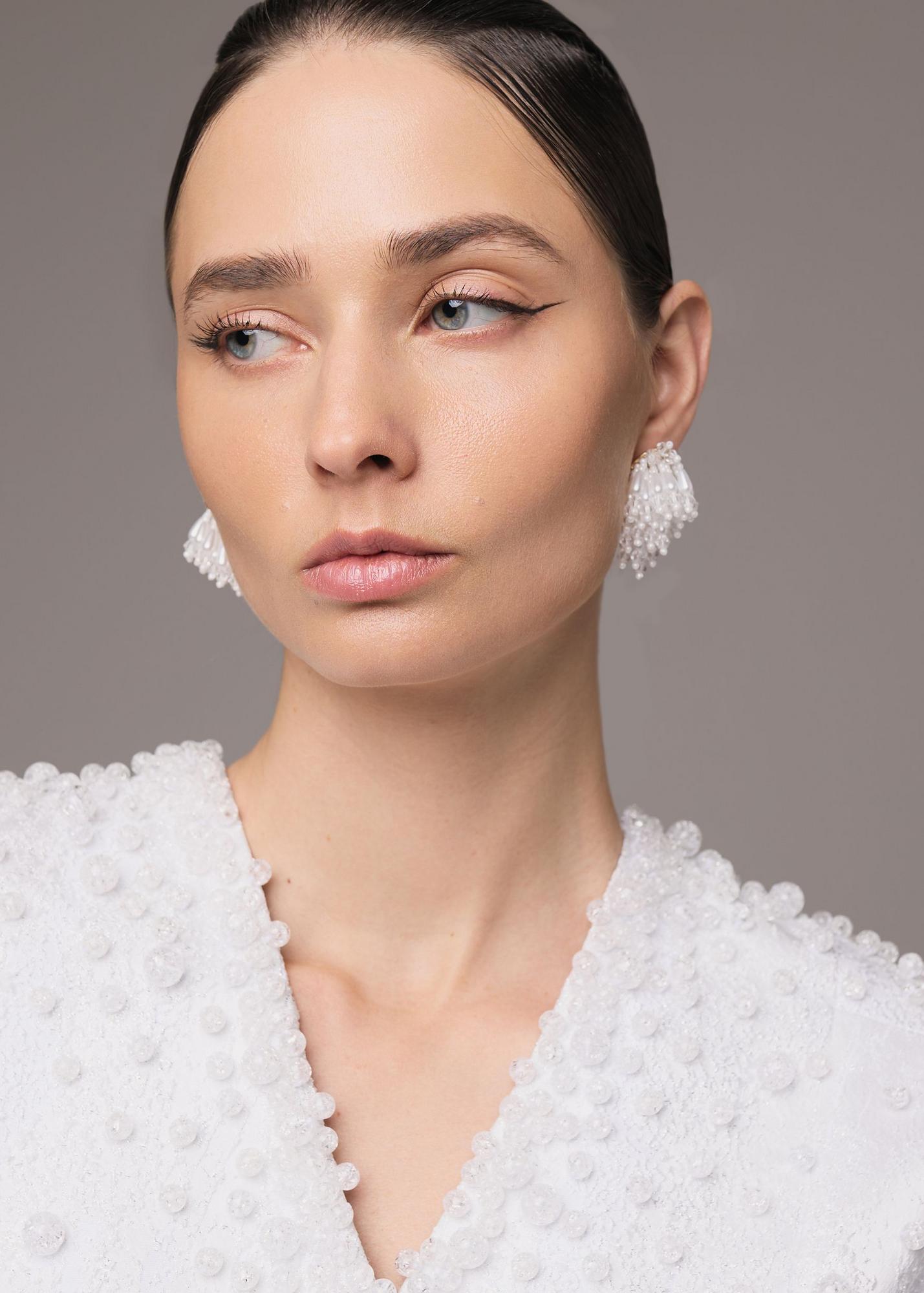 Earrings of beads pair, white