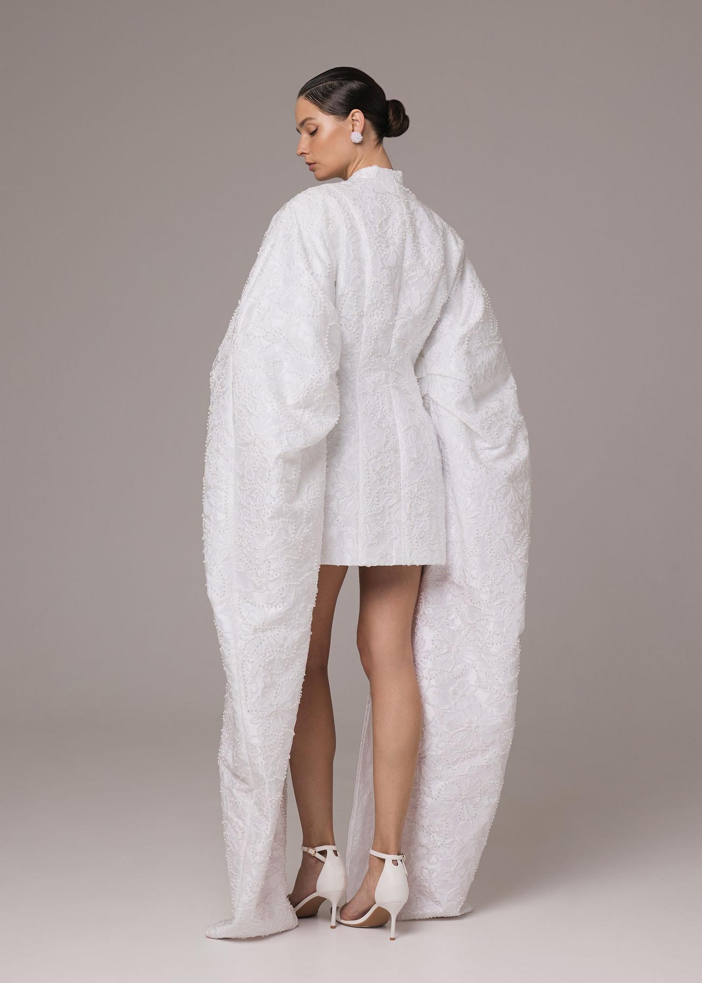 Dress of jacquard with beads, white