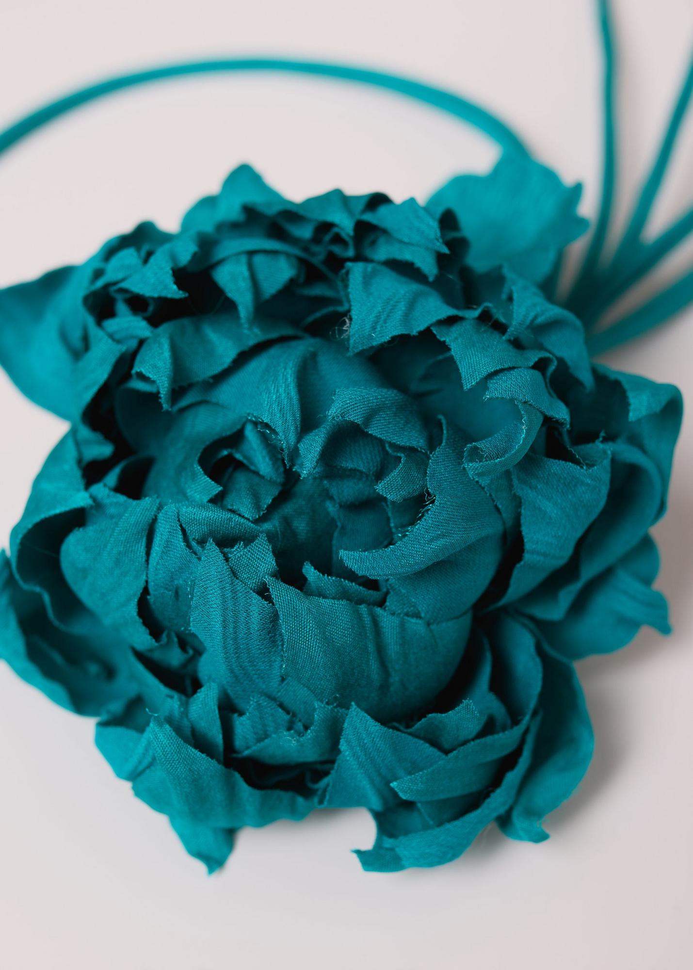 Brooch Lotus, turquoise