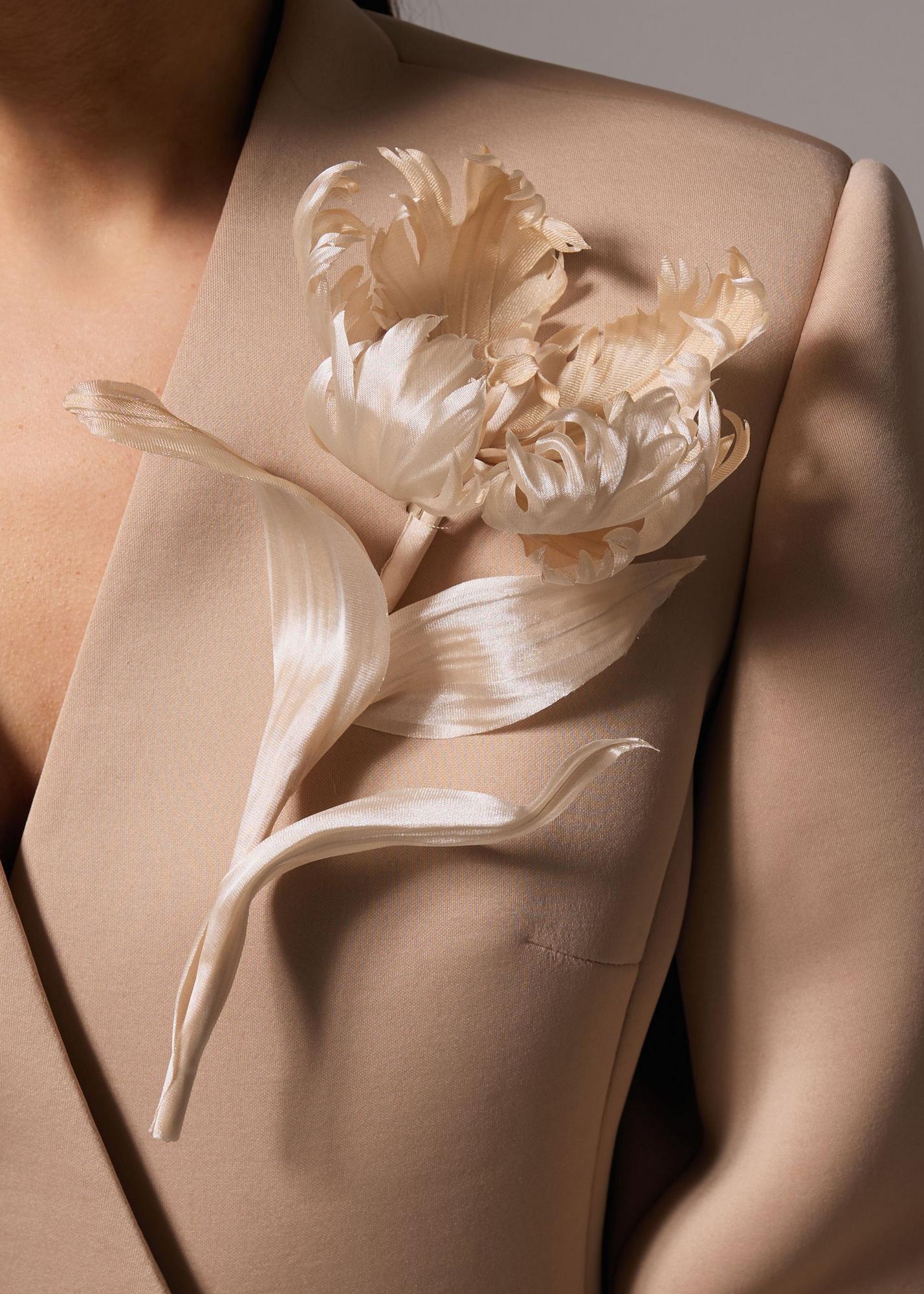 Tulip, gold
