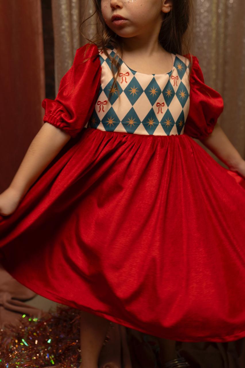 Нарядное бархатное платье