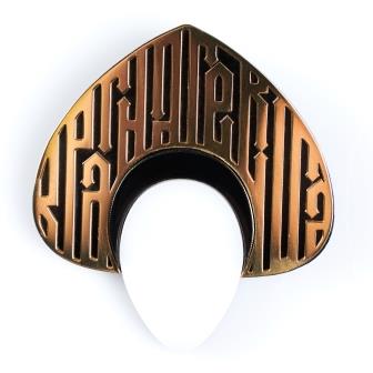 Брошь "КРАСНА ДЕВИЦА"