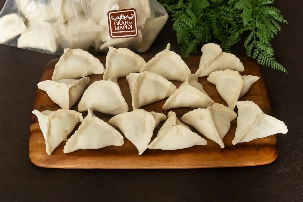 Вареники с капустой и грибами п/ф