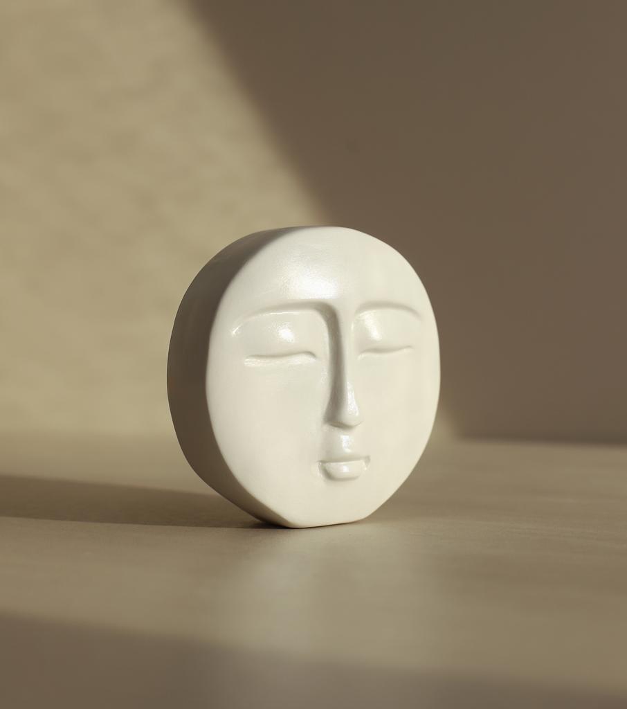 Интерьерное украшение | MOON FACE WHITE |