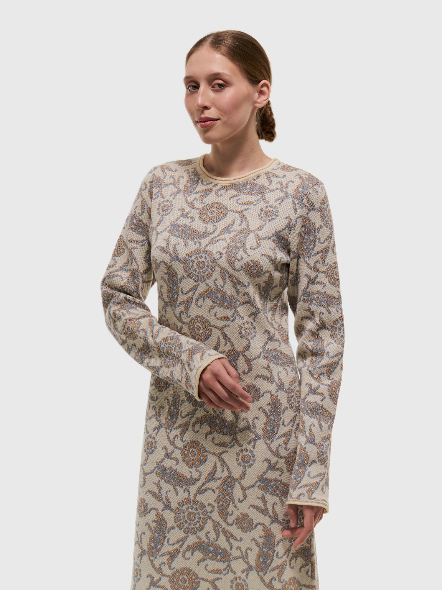 Платье Парча макси белое