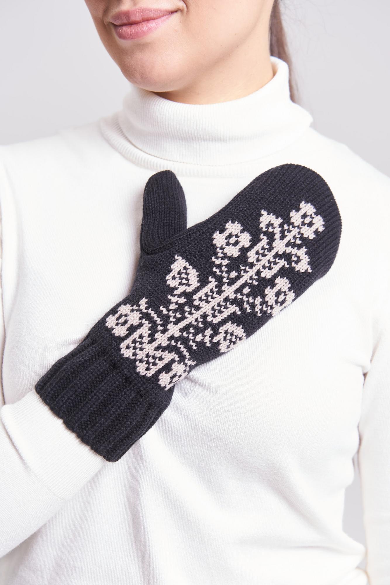 Варежки "Древо жизни" черный