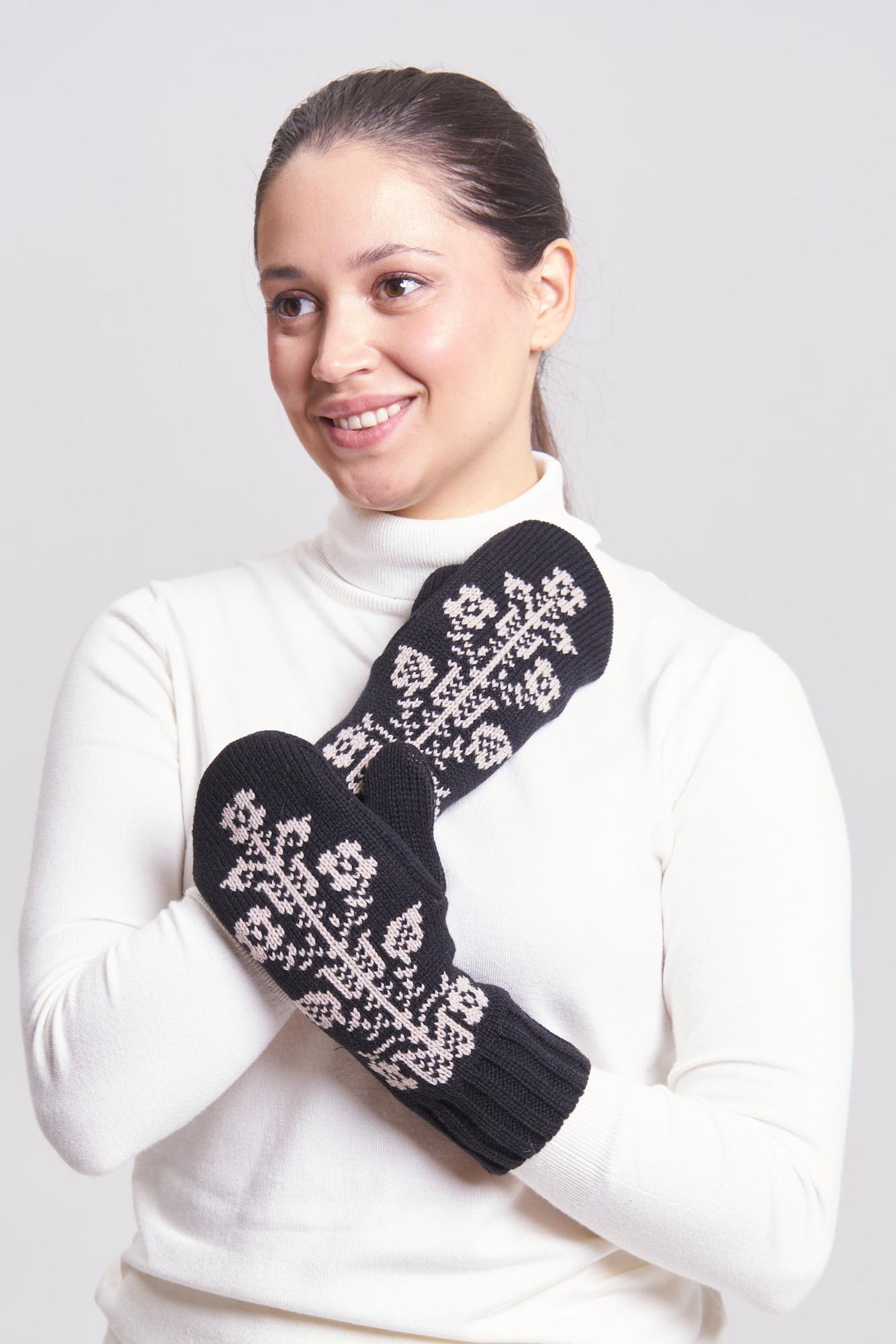 Варежки "Древо жизни" черный