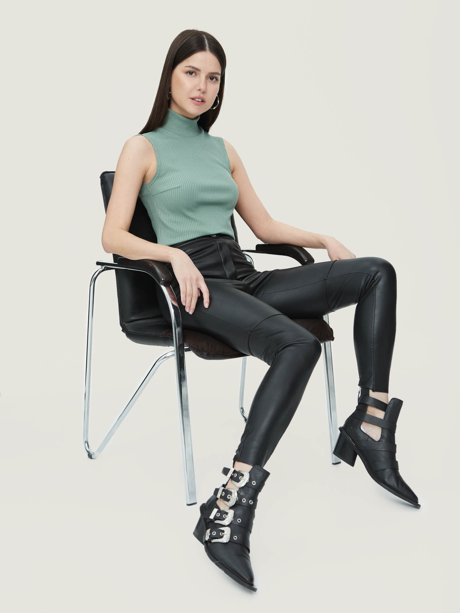 Топ / Джемпер без рукавов, модель 549/77