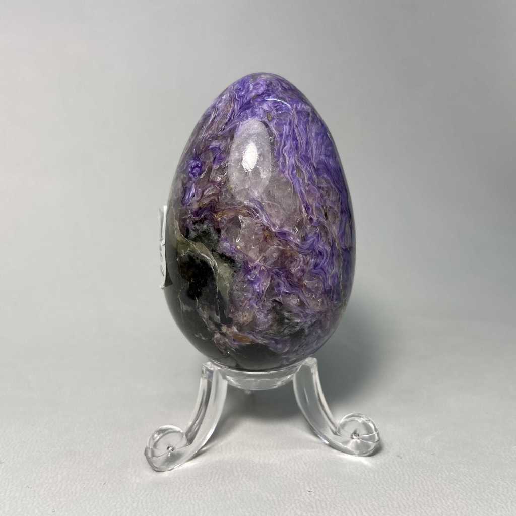 Яйцо (чароит)