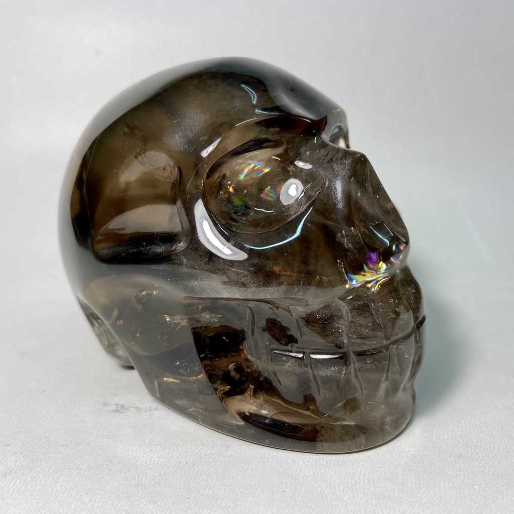 "Череп" (дымчатый кварц)