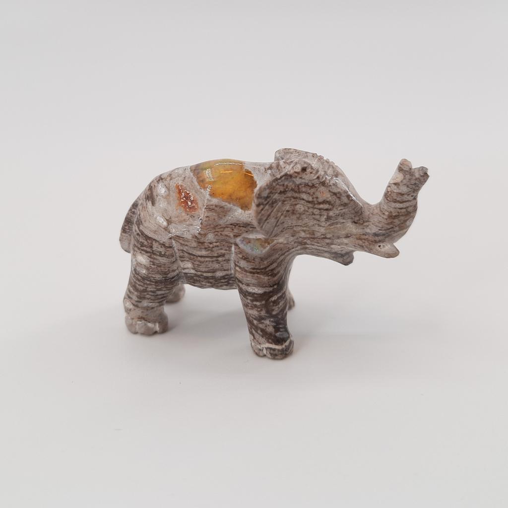 "Слоник", опал огненный, Мексика