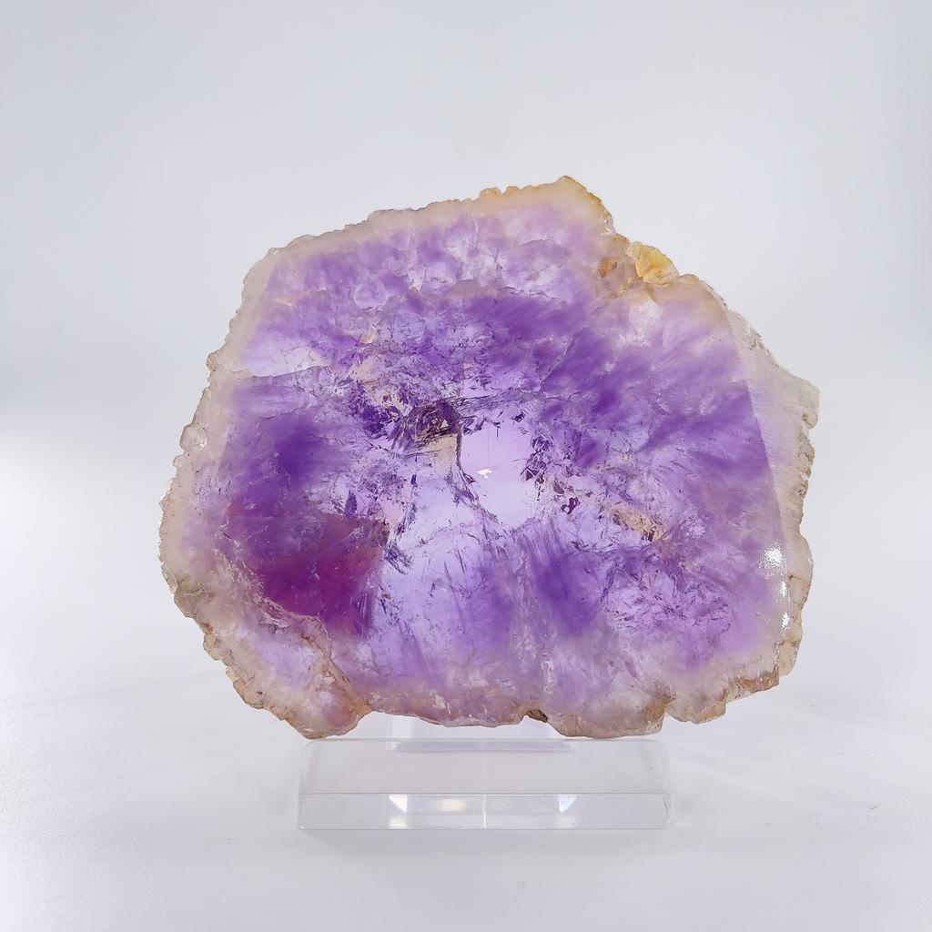 Срез кристалла аметиста, Боливия