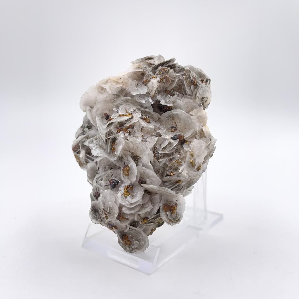 Пирит на кальците, Китай