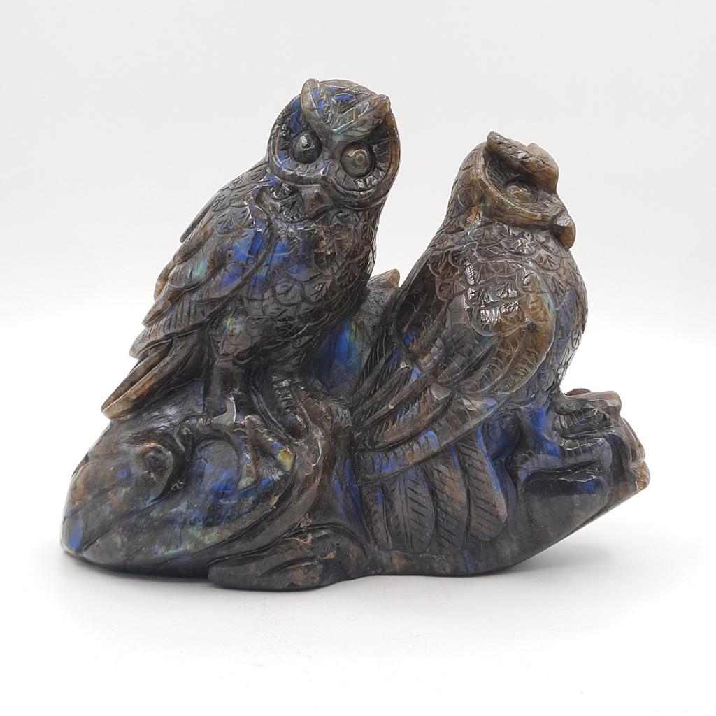 Скульптура "Две совы", лабрадорит