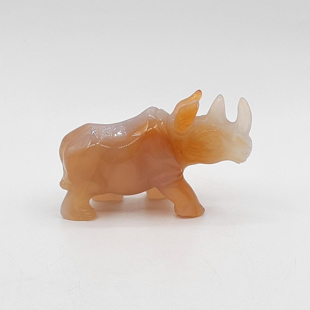 "Носорог", агат