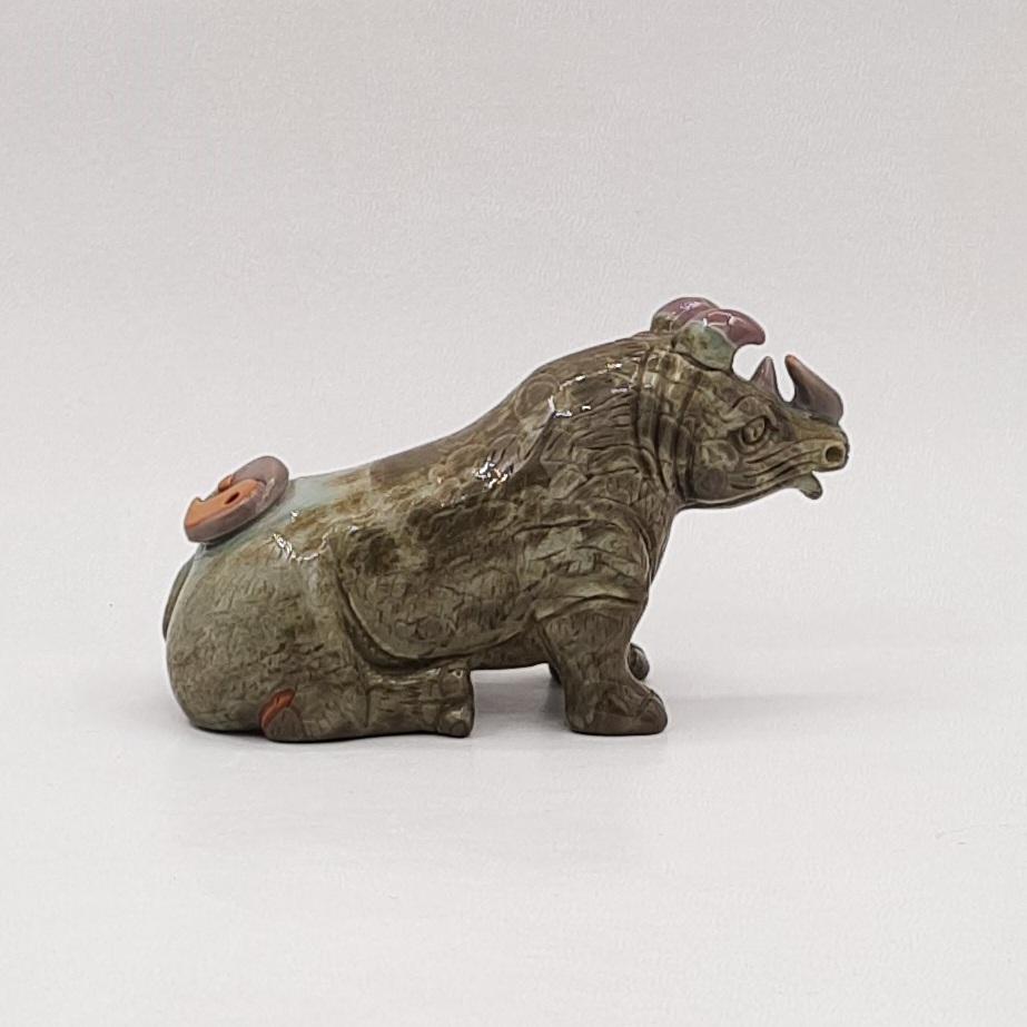 "Носорог", океаническая яшма