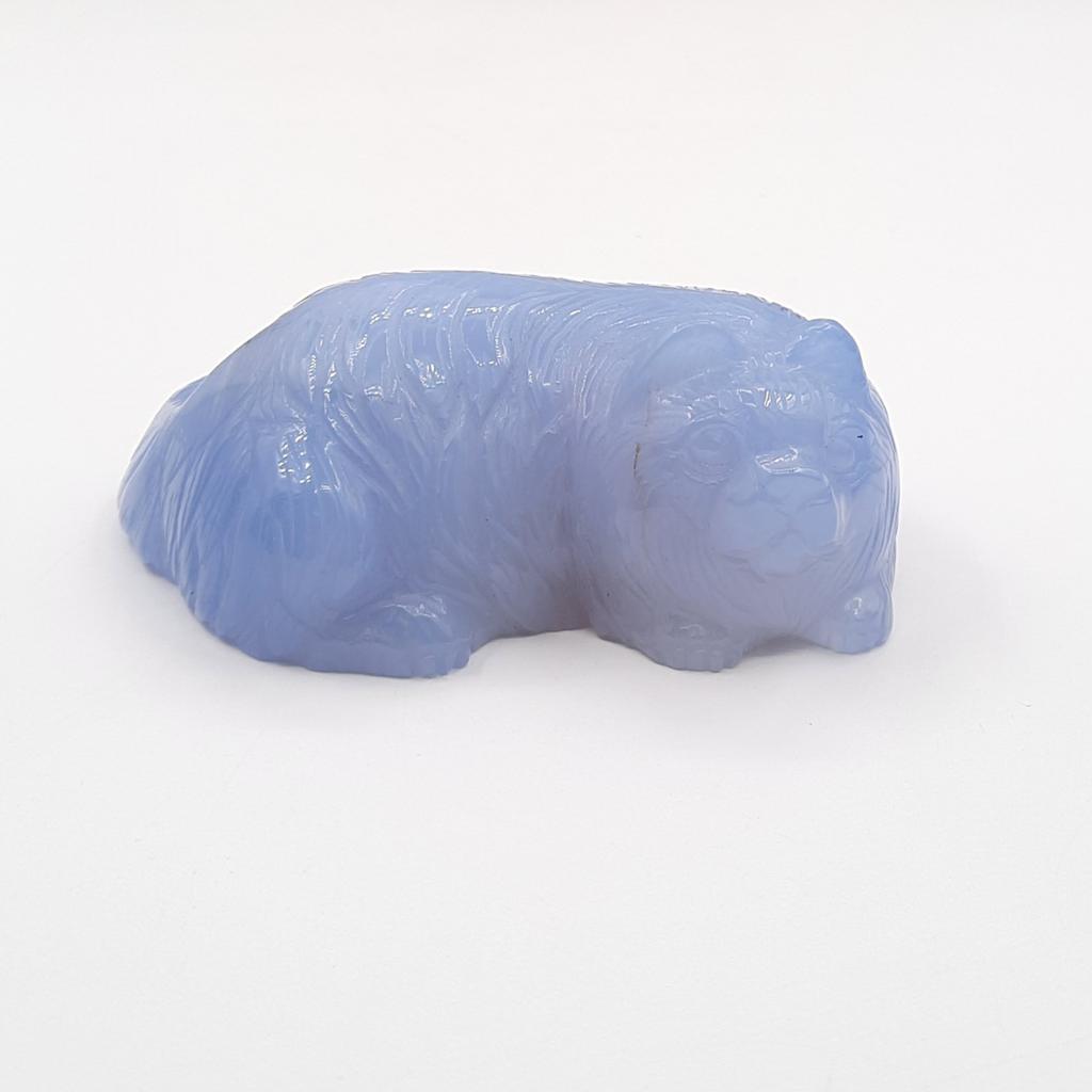 "Кот лежащий", сапфирин (голубой халцедон), Турция