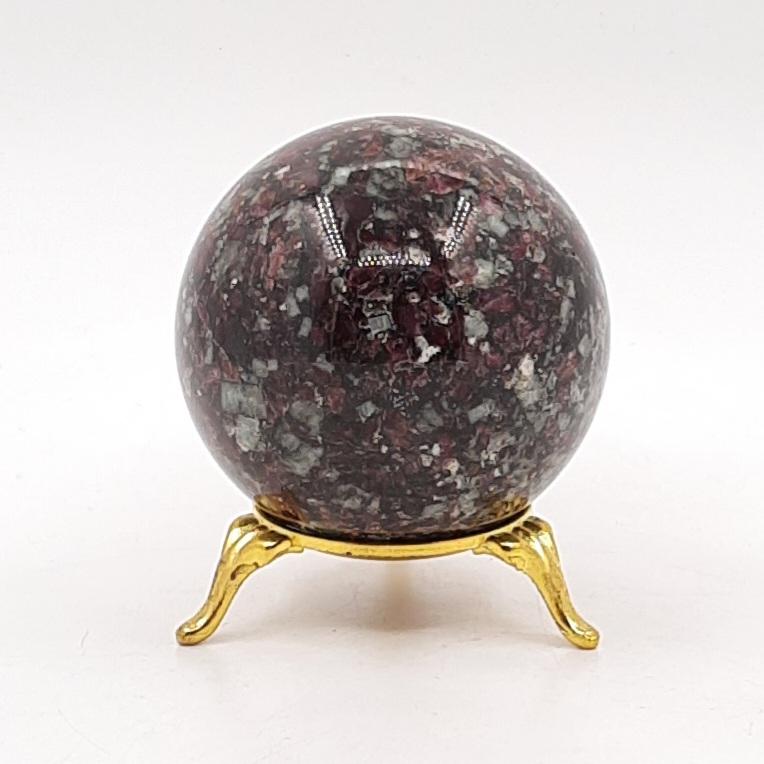 Шар, эвдиалит, Россия