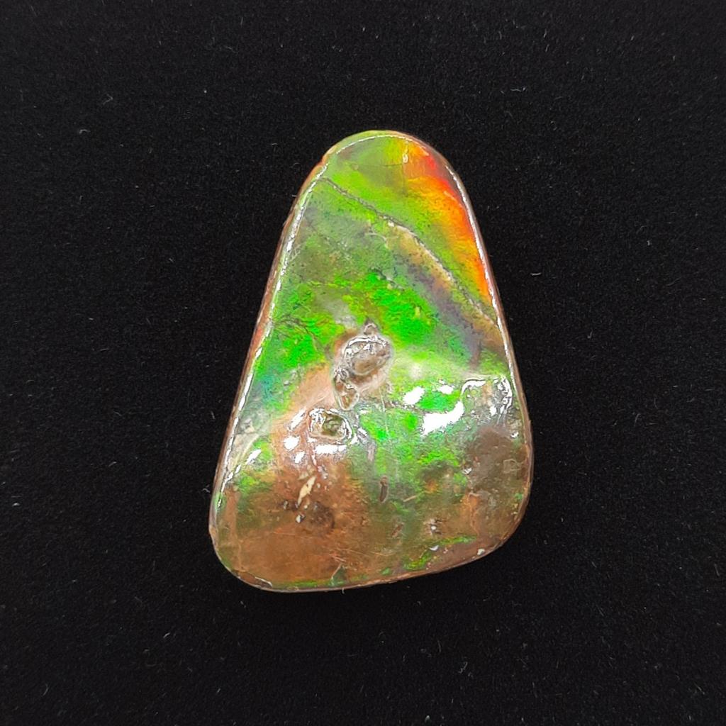 Кабошон, аммолит, Канада