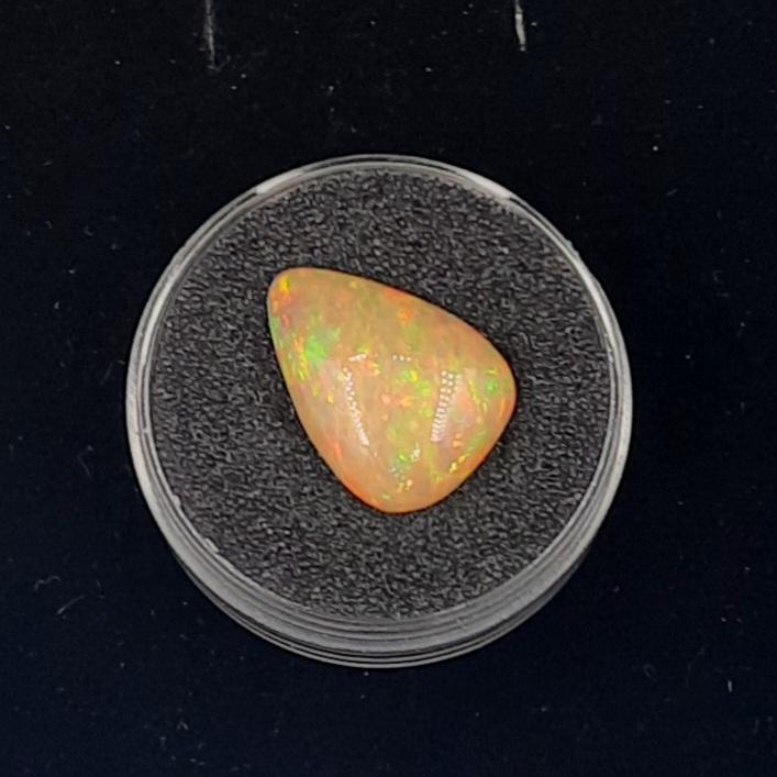 Кабошон, опал, Эфиопия