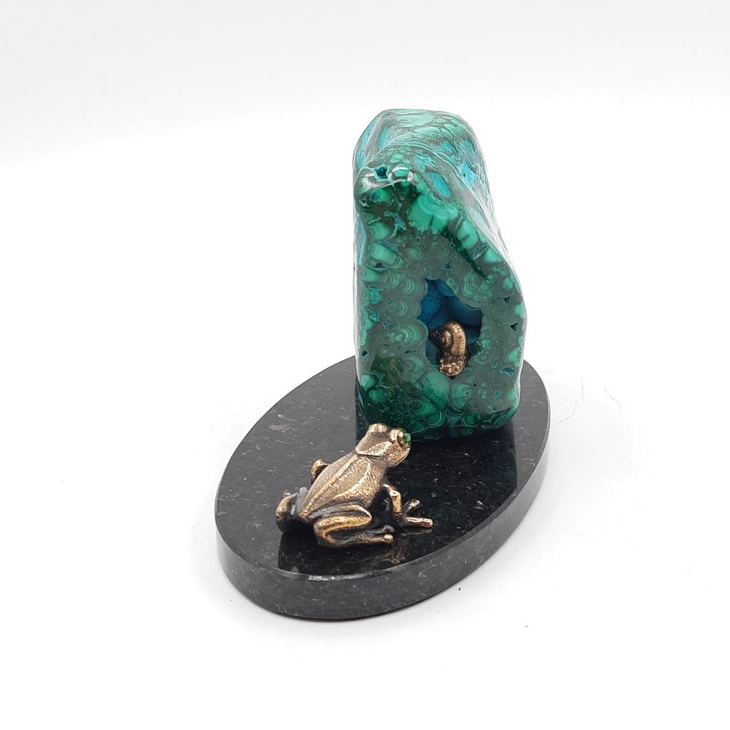 Композиция "Лягушка и улитка"