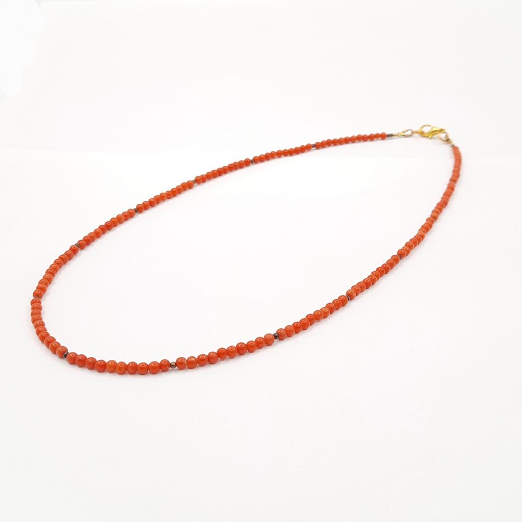 Бусы, коралл