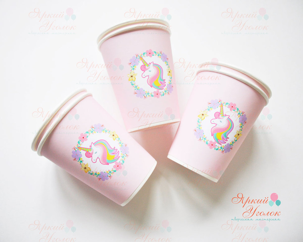 Питьевые стаканчики розовые "Единороги"