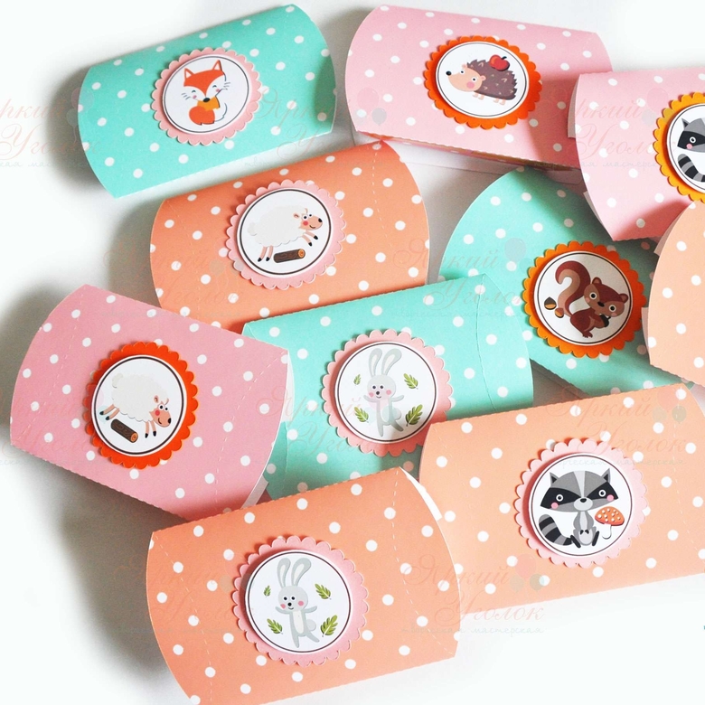 Бонбоньерка плоские с объемным декором