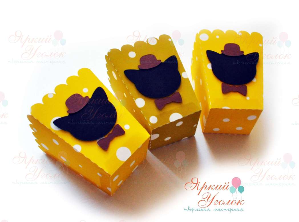 Стаканчики для сладостей или попкорна с объемным декором "Котики силуеты"