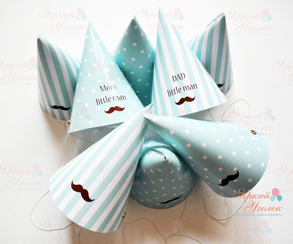 Колпачки с напечатанным рисунком и надписью "Маленький джентельмен"