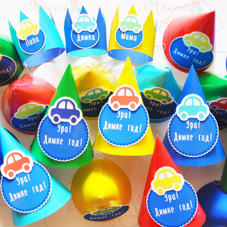 Колпачки и короны с объемным декором и надписями "Классические машинки"