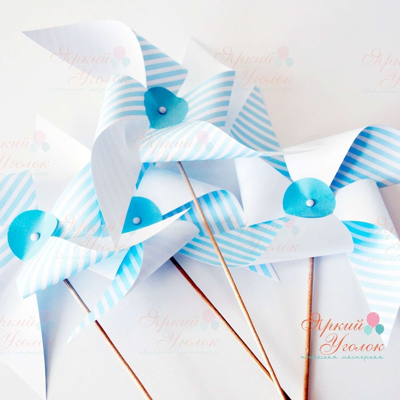 Декоративные вертушки в полосочку