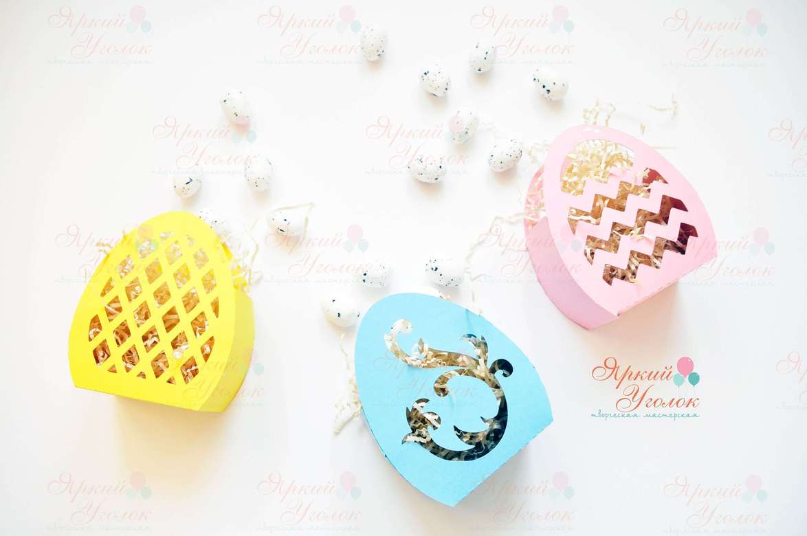 Бонбоньерка в форме яичек