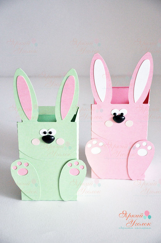 Бонбоньерка в форме зайчиков