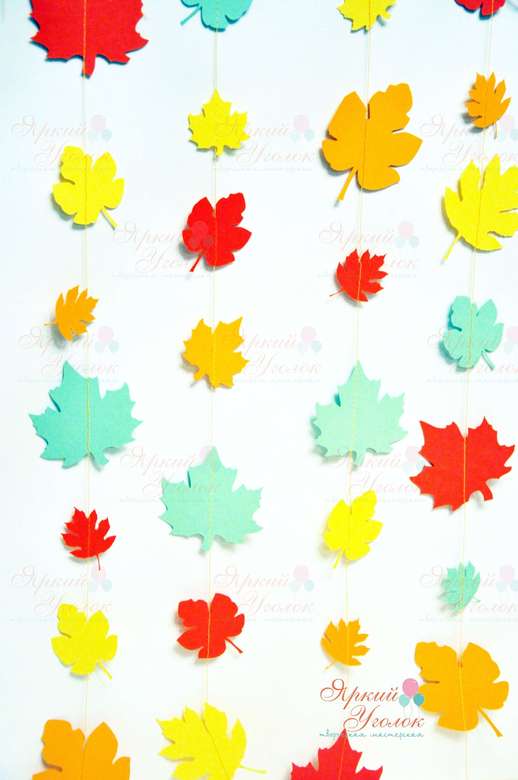 Гирлянда листочки на нитке