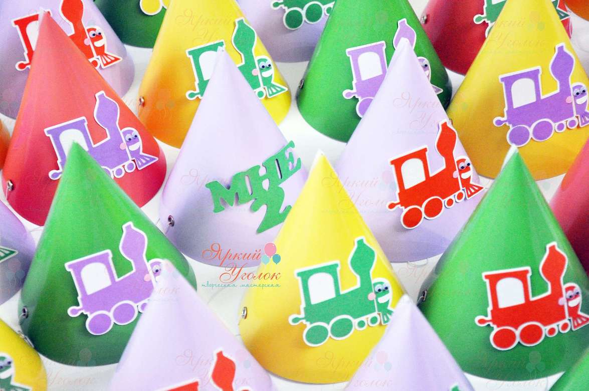 Колпачки с объемным декором "Паровозики"