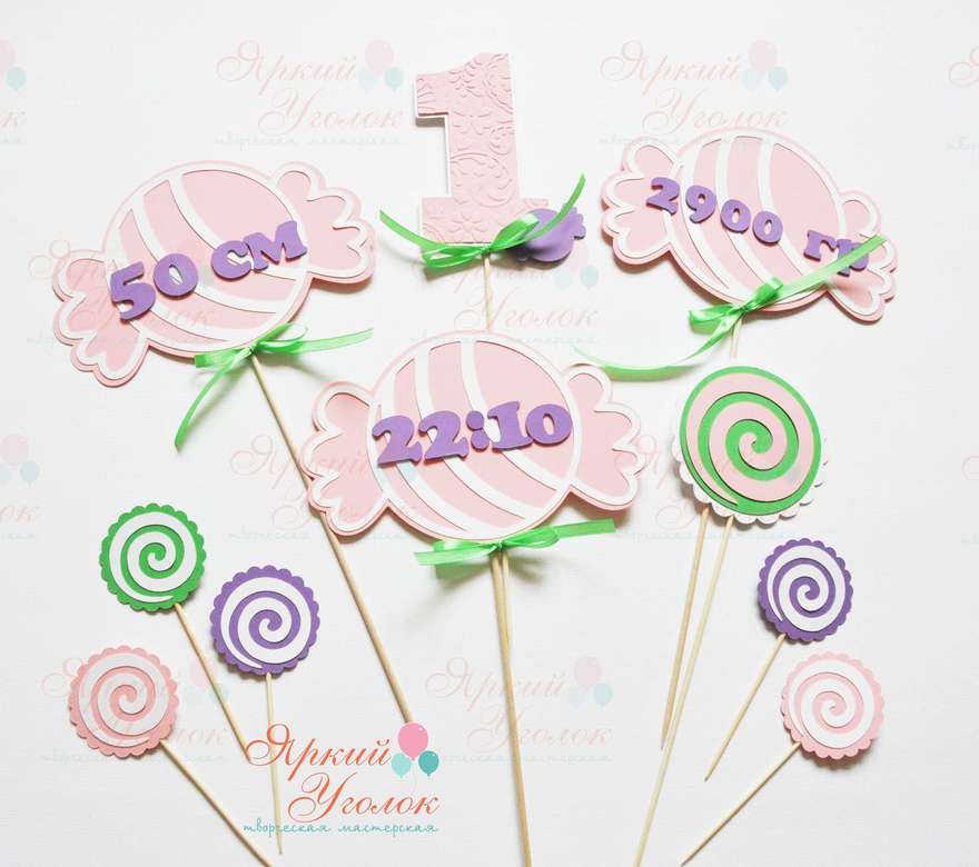 Таблички с метрикой из отдельно вырезанных элементов "Конфетки"